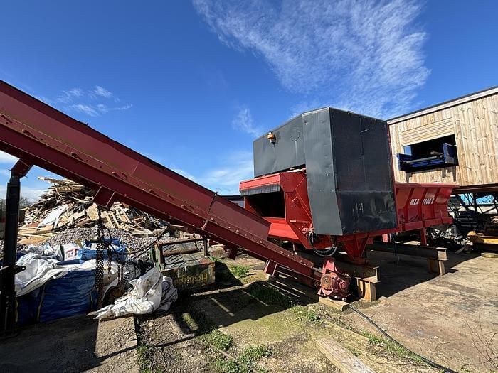 2008 Willibald MZA 2400 E 02.jpg