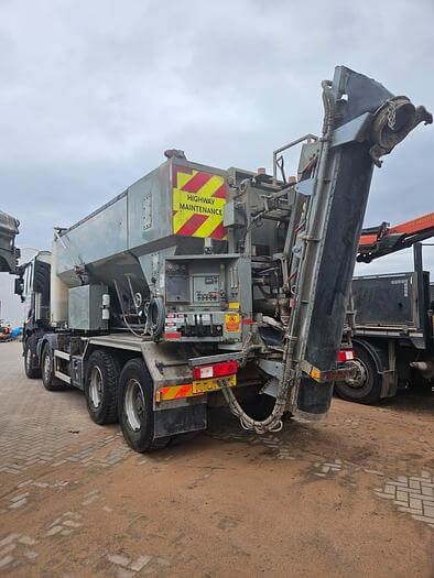 Cementech Volumetric Mixer 02.jpg