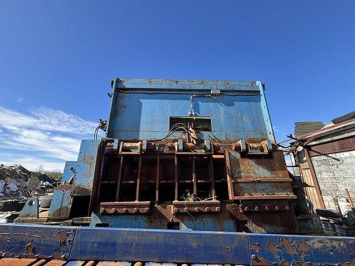 1992 Maier 700 x 3000 07.jpg