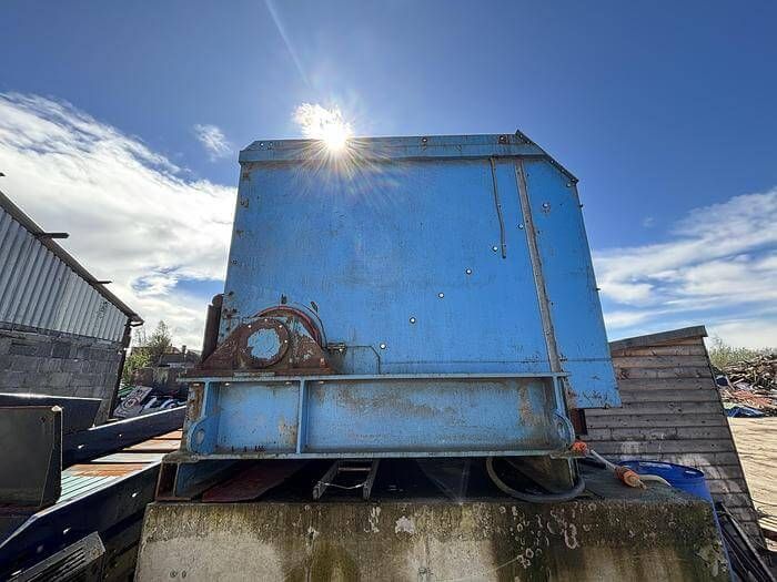 1992 Maier 700 x 3000 05.jpg