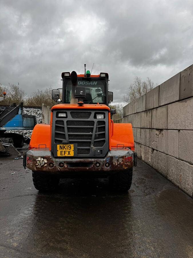 2018 Doosan DL250 05.jpg