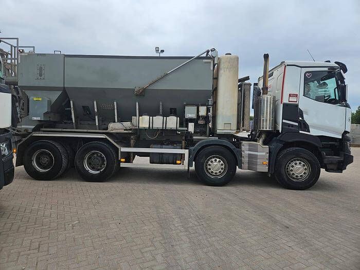 Cementech Volumetric Mixer 03.jpg